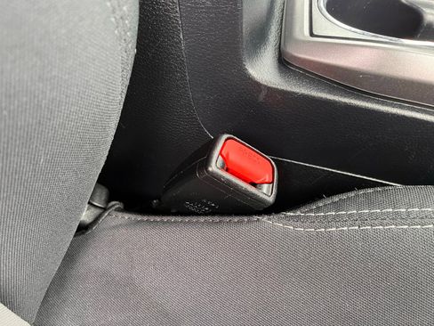 Used 2020 Toyota Tacoma TRD Off-Road image 36