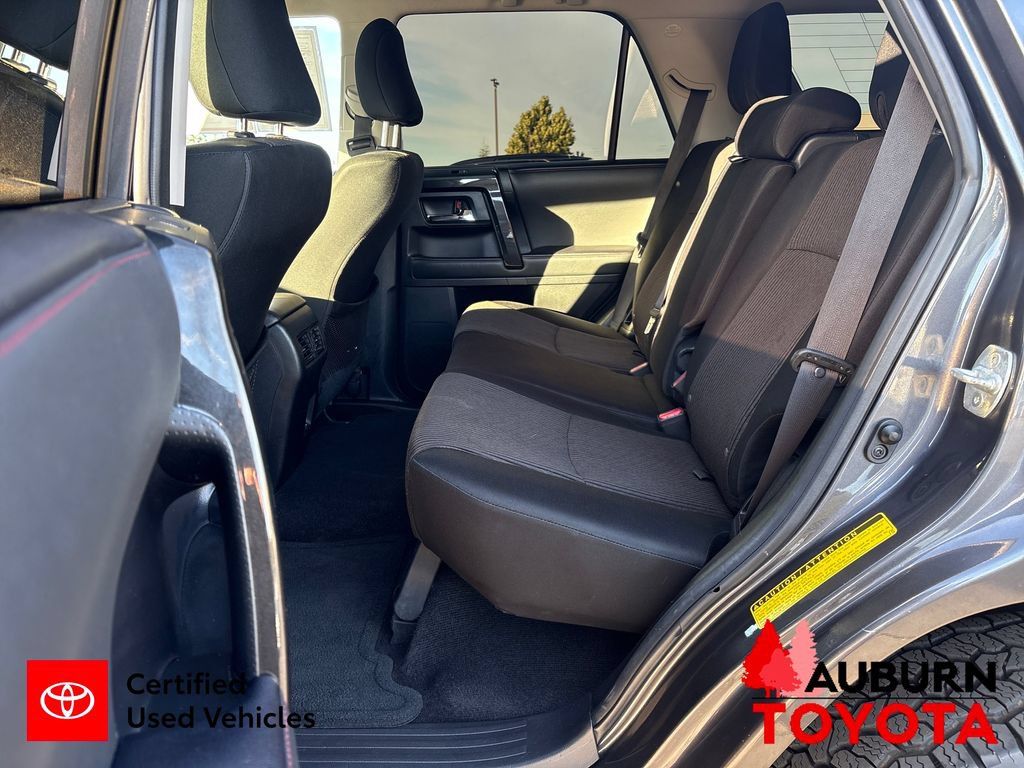 Certified 2020 Toyota 4Runner TRD Off-Road AWD/4WD image 26