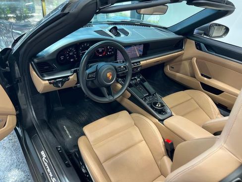 Used 2020 Porsche 911 Carrera S RWD image 17