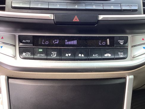 Used 2014 Honda Accord LX image 22