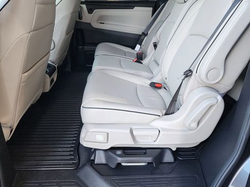 Used 2026 Honda Odyssey Touring image 16