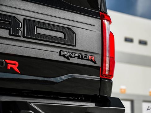 Used 2025 Ford F150 Raptor w/ Equipment Group 803A Raptor R image 33