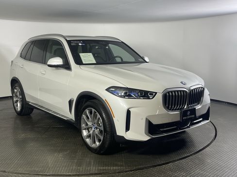 Certified 2024 BMW X5 xDrive50e w/ Executive Package image 3