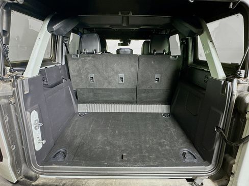 Used 2022 Ford Bronco Wildtrak image 29