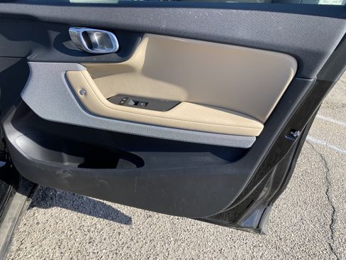 Used 2022 Polestar Polestar 2 w/ Plus Package AWD/4WD image 30