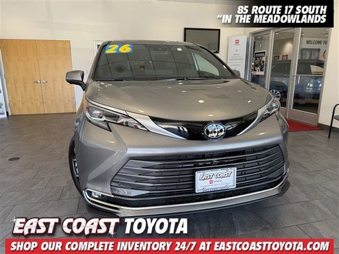 Certified 2026 Toyota Sienna Platinum AWD/4WD image 1