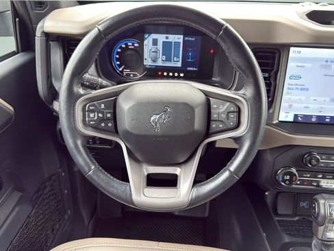 Used 2024 Ford Bronco Wildtrak AWD/4WD image 17