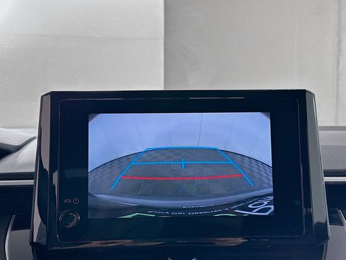 Used 2024 Toyota Corolla LE image 22