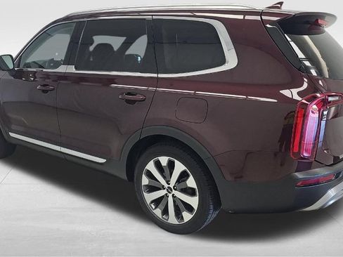 Used 2022 Kia Telluride EX w/ EX Premium Package FWD image 7
