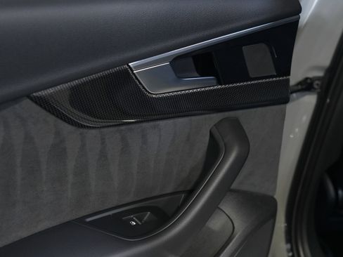 Used 2022 Audi S4 Premium image 26