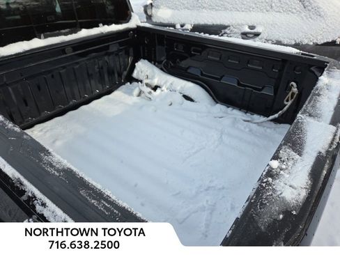 Used 2023 Chevrolet Colorado LT w/ LT Convenience Package II image 7