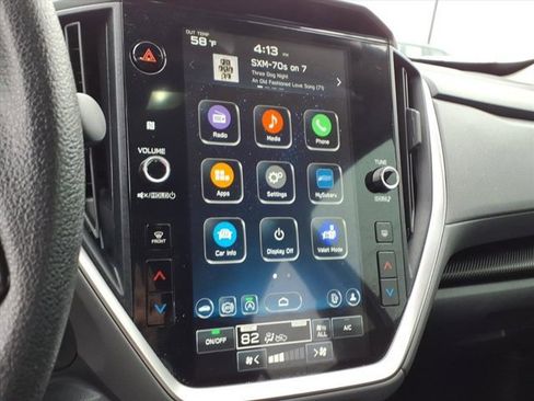 Used 2025 Subaru Crosstrek 2.0i Premium image 8