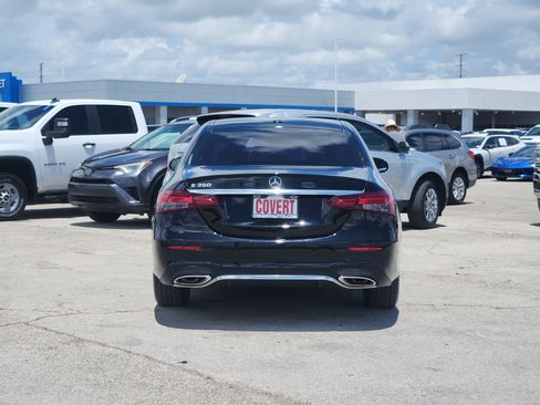 Used 2022 Mercedes-Benz E 350 Sedan image 6
