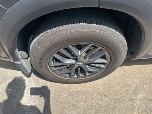 Used 2022 Nissan Rogue S image 7