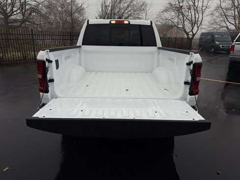 New 2026 RAM 1500 4x4 Crew Cab image 7