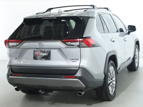 Used 2021 Toyota RAV4 Limited image 49
