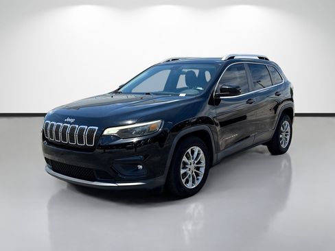 Used 2019 Jeep Cherokee Latitude Plus FWD image 7