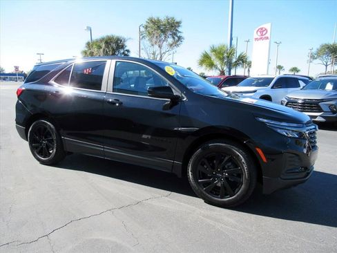 Certified 2023 Chevrolet Equinox LS w/ LS Convenience Package image 4