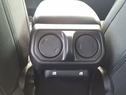Used 2023 Jeep Wrangler Unlimited w/ Cold Weather Group AWD/4WD image 18