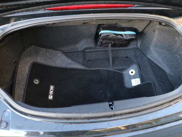 Certified 2026 MAZDA MX-5 Miata Sport RWD image 10