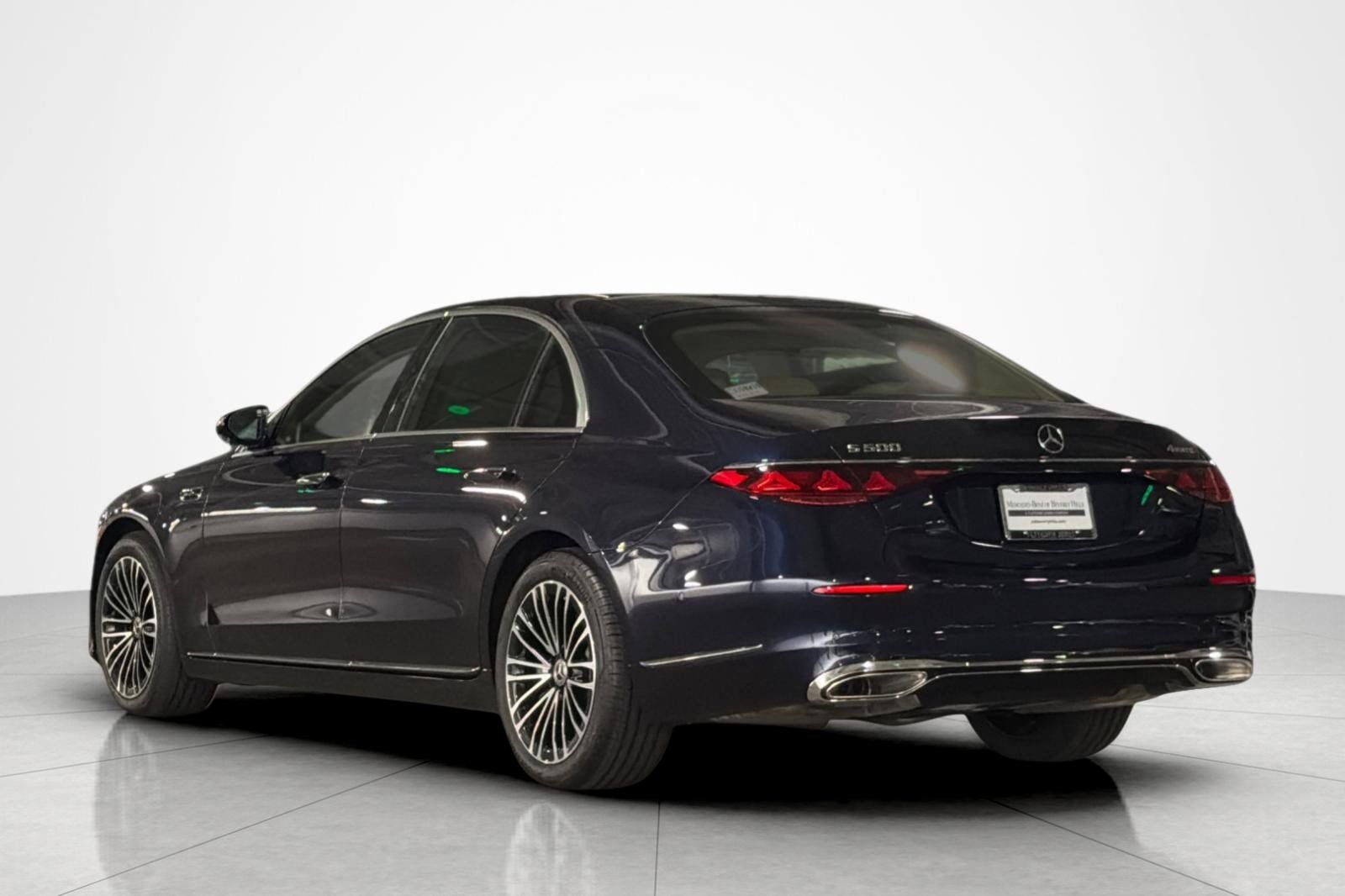 New 2027 Mercedes-Benz S 500 4MATIC image 3
