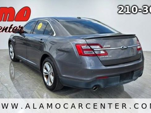 Used 2013 Ford Taurus SEL image 3