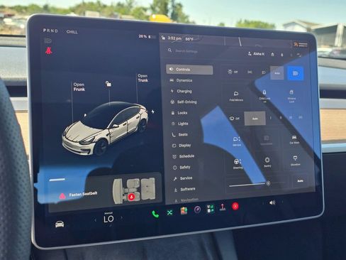 Used 2021 Tesla Model 3 Standard Range Plus RWD image 22
