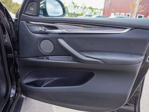 Used 2018 BMW X5 xDrive40e w/ Executive Package image 40