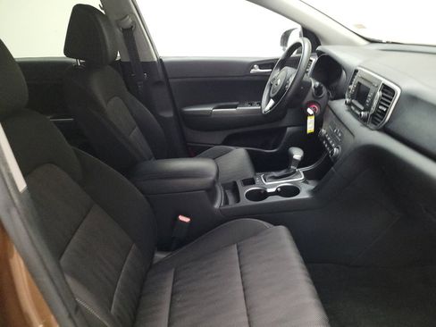 Used 2017 Kia Sportage LX image 21