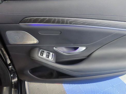 Used 2018 Mercedes-Benz S 560 Sedan image 38