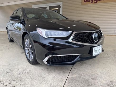 Used 2019 Acura TLX image 2