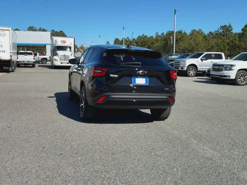 New 2026 Chevrolet Trax RS w/ Driver Confidence Package image 7