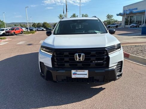 Used 2026 Honda Pilot Black Edition image 2