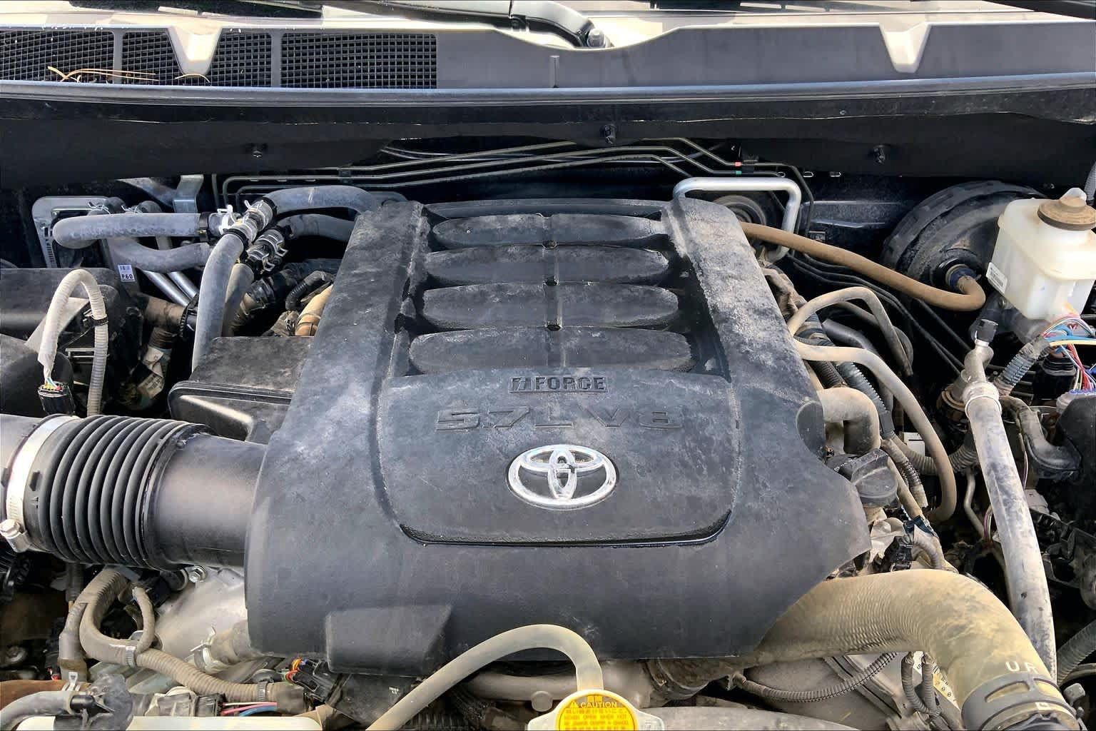 Used 2014 Toyota Sequoia Platinum AWD/4WD image 32