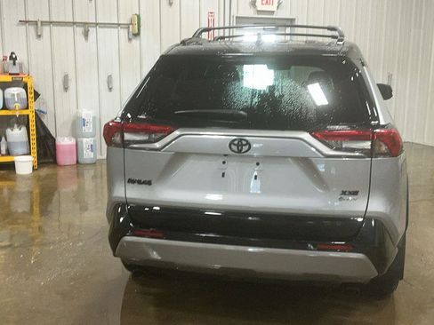Used 2025 Toyota RAV4 XSE w/ Advanced Technology Package image 4