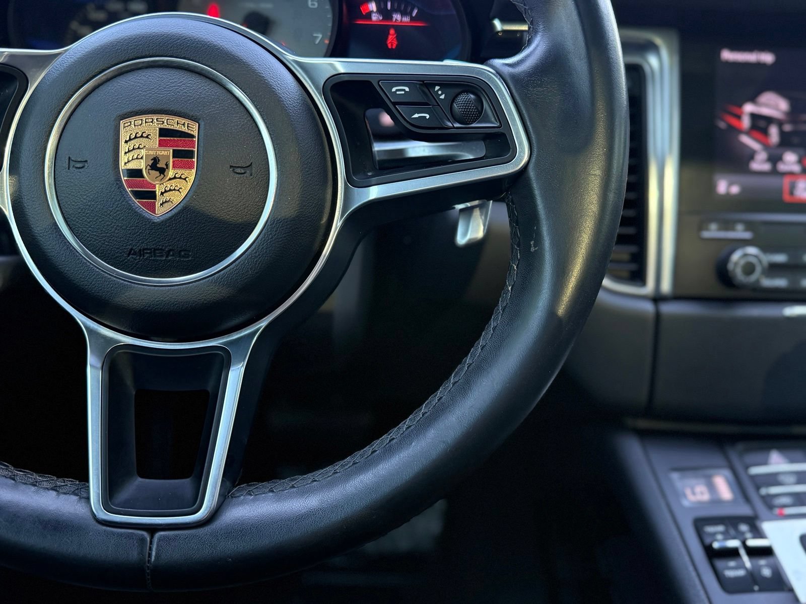 Used 2018 Porsche Macan S AWD/4WD image 27