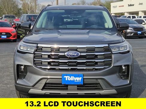 New 2026 Ford Explorer Active w/ Active Comfort Package image 3