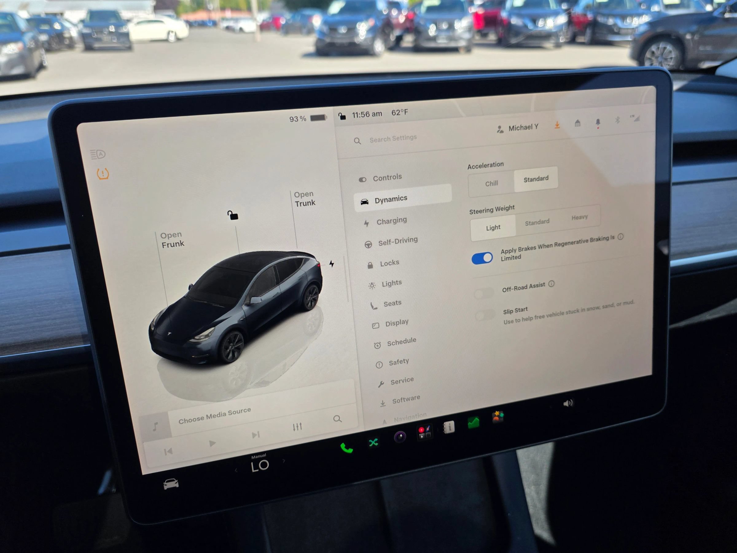 Used 2024 Tesla Model Y Long Range AWD/4WD image 38