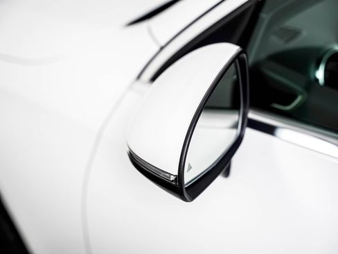 Certified 2025 Mercedes-Benz GLC 350e 4MATIC image 26