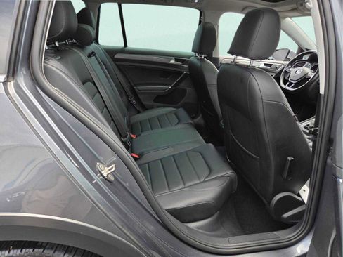 Used 2018 Volkswagen Golf Alltrack SEL AWD/4WD image 18