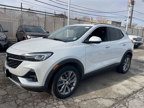 Used 2023 Buick Encore GX Essence w/ Experience Buick Package image 24