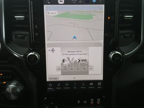 Used 2024 RAM 1500 Laramie image 28