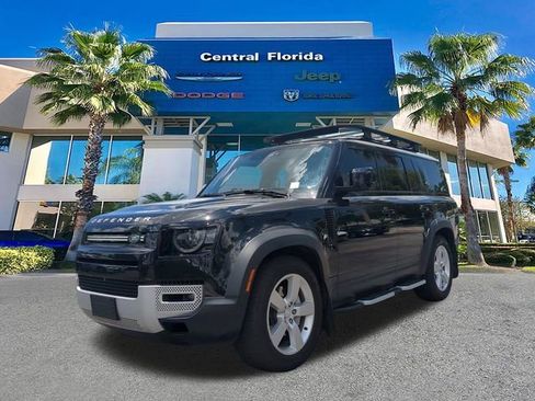 Used 2023 Land Rover Defender 130 SE AWD/4WD image 9