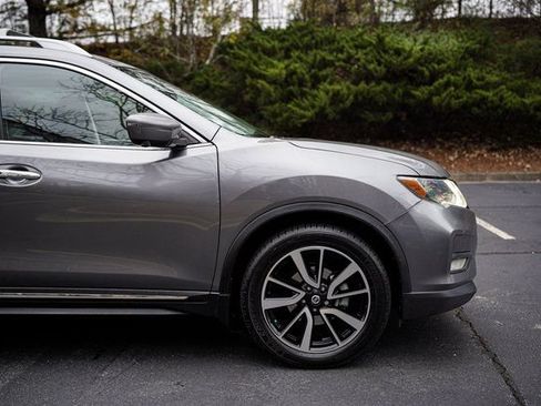 Used 2020 Nissan Rogue SL FWD image 11