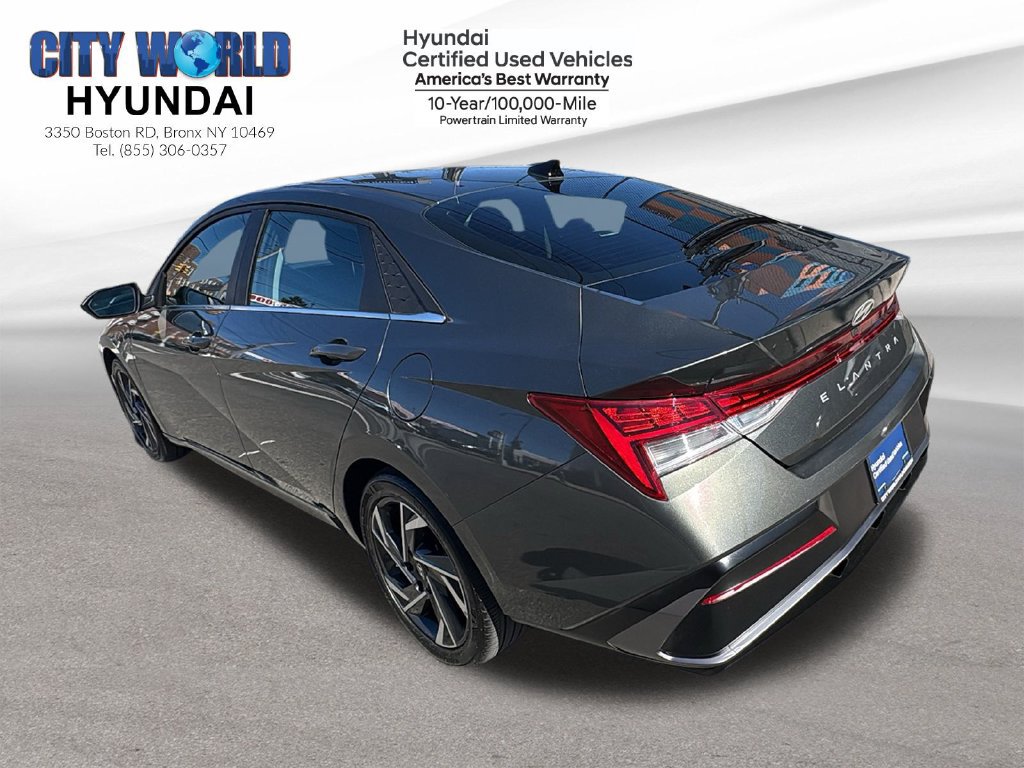 Used 2024 Hyundai Elantra SEL w/ Convenience Package FWD image 3