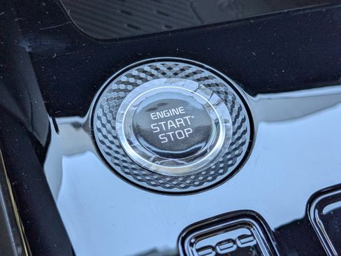 New 2026 Kia Niro EX image 33