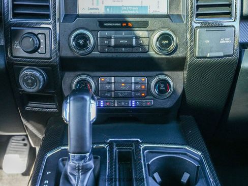 Used 2019 Ford F150 Lariat w/ Equipment Group 502A Luxury image 60