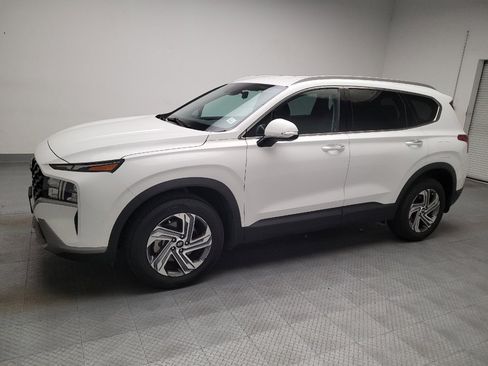 Used 2023 Hyundai Santa Fe SEL FWD image 2