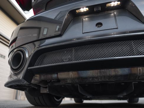 Used 2018 Porsche 911 GT2 RS RWD image 78