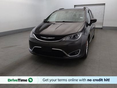 Used 2017 Chrysler Pacifica Touring-L
